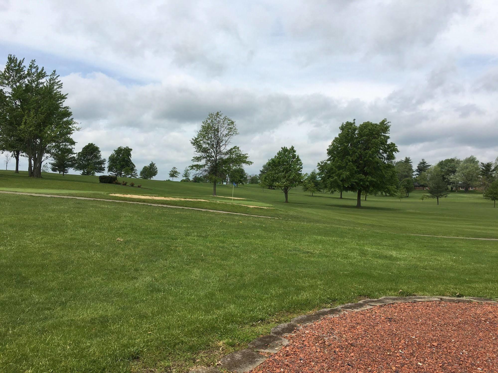 Bright Leaf Golf Resort Harrodsburg ภายนอก รูปภาพ